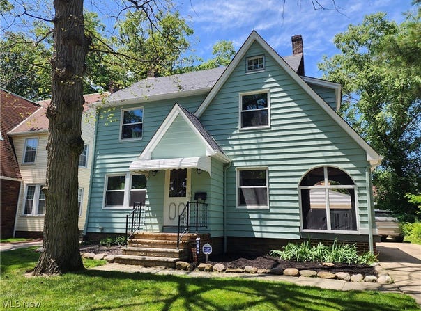 1924 Glenridge Road, Euclid, OH 44117