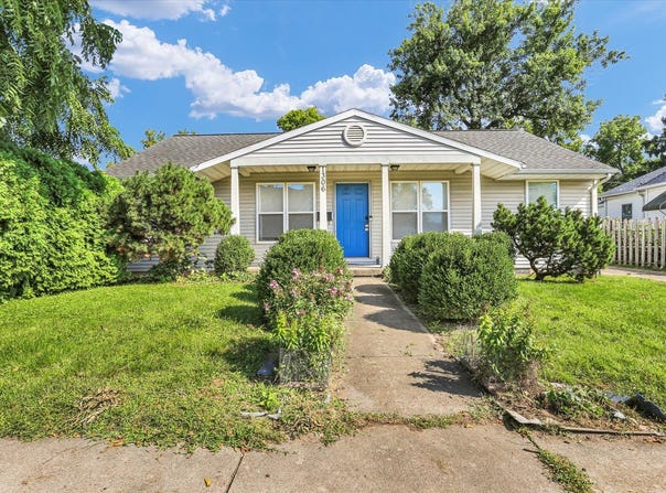 1306 W Hill Street, Urbana, IL 61801
