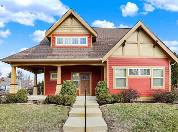 2501 E Nora Hill Drive, Bloomington, IN 47401-7161