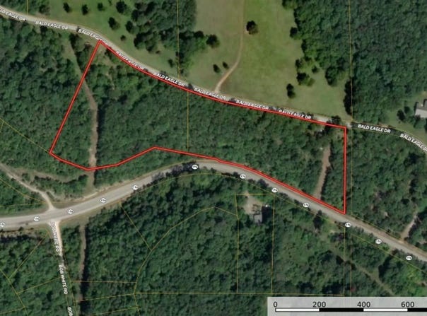 000 Bald Eagle Drive, Galena, MO 65656