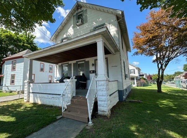 17 N Lincoln Ave, Washington Boro, NJ 07882-2024