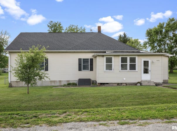 406 234TH Street, Aledo, IL 61231