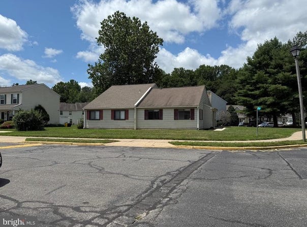 1601 MASON RUN, PINE HILL, NJ 08021