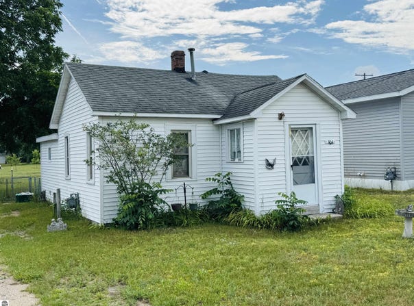 404 Donnelly Street, Cadillac, MI 49601