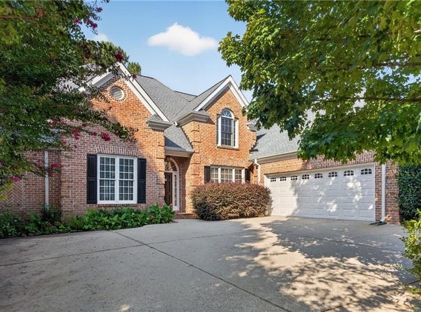 640 Garden Wilde Place, Roswell, GA 30075