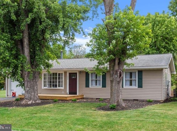 349 WALNUT DRIVE, TIMBERVILLE, VA 22853