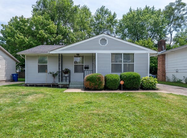 1824 Penfield Road E, Columbus, OH 43227