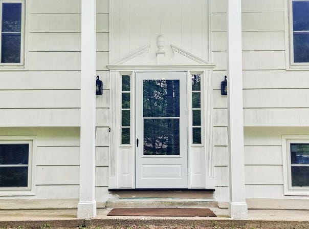 24 Hampton Falls Road, Exeter, NH 03833