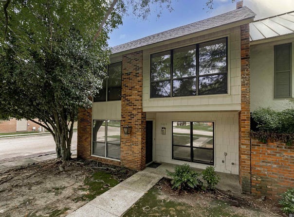 5435 Heatherstone Dr, Baton Rouge, LA 70720
