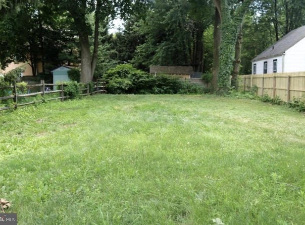 47 E COLLEGE AVENUE, YARDLEY, PA 19067