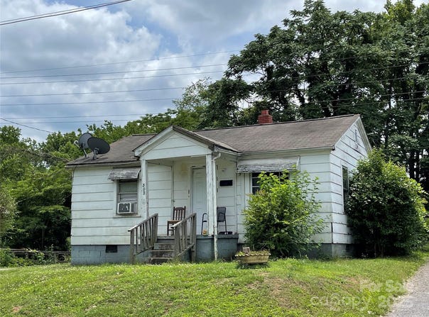 302 Melrose Drive SW, Concord, NC 28025