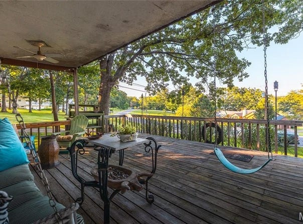 1295 Lakeshore, Unincorporated, MO 65453