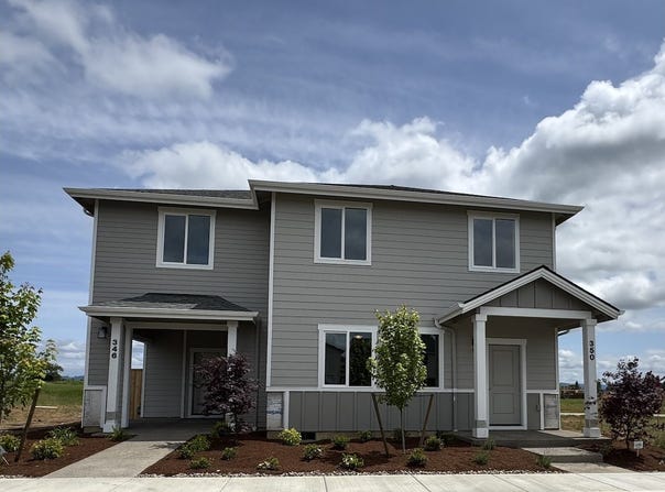 346 SE Kitzmiller DR, Dallas, OR 97338