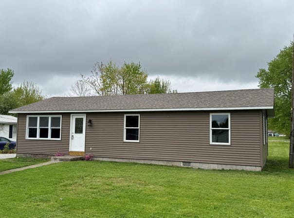 210 N 8th Street, Rensselaer, IN 47978