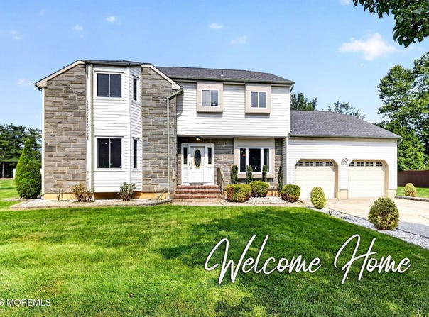 1 Cherry Creek Drive, Matawan, NJ 07747
