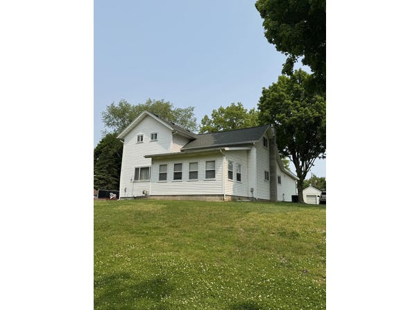 1026 Yeomans Street, Ionia, MI 48846