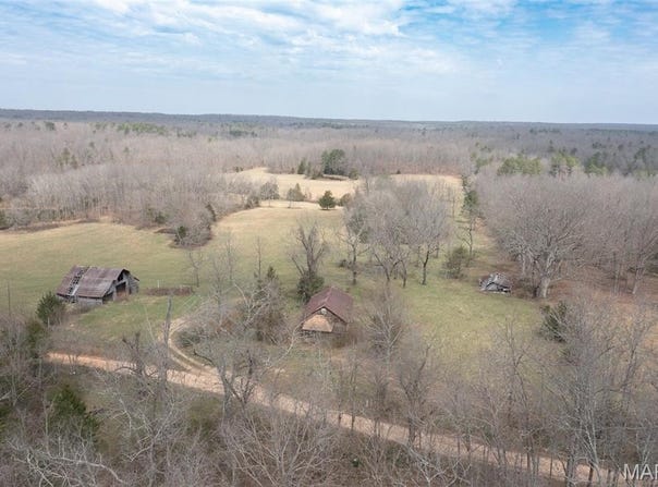 72 off OCR 159, Fremont, MO 63941