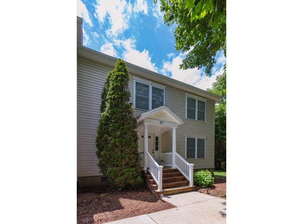 97 Trimmer Trl, Lexington, VA 24450