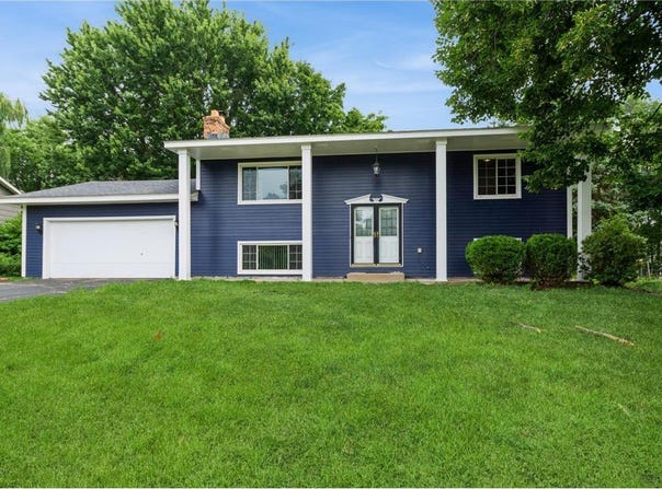 3516 78th Avenue N, Brooklyn Park, MN 55443