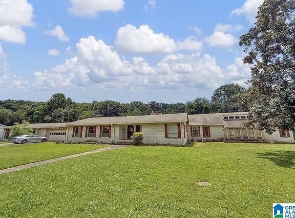 4353 MOUNTAINDALE ROAD, BIRMINGHAM, AL 35213