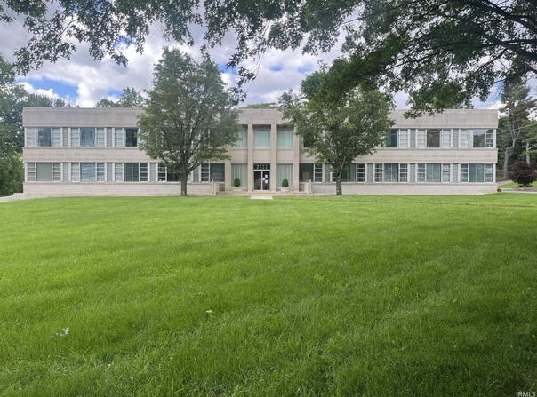 2222 W 8th Street, Bedford, IN 47421