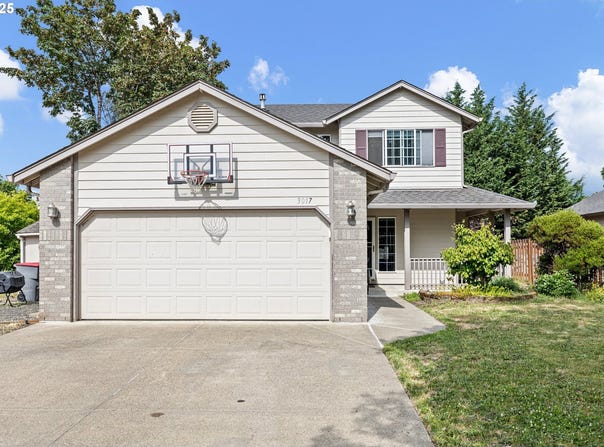 3017 NE BUEL DR, McMinnville, OR 97128