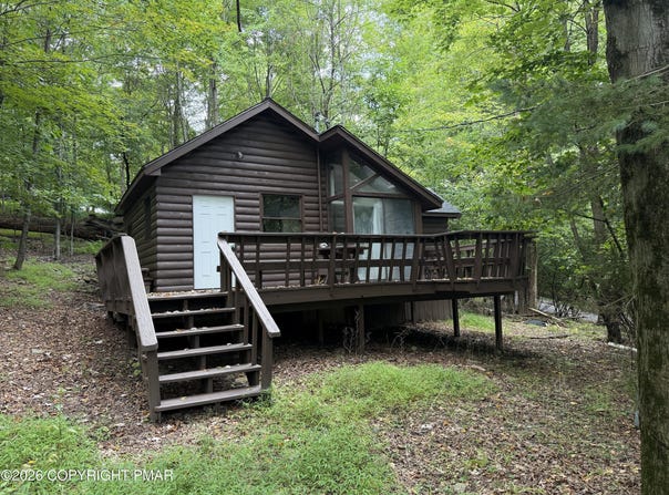 122 Hikers Trail, Scotrun, PA 18355