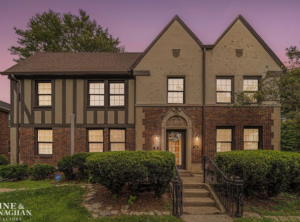 720 Trombley Road, Grosse Pointe Park, MI 48230