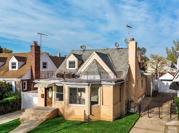73-33 188th Street, Fresh Meadows, NY 11366