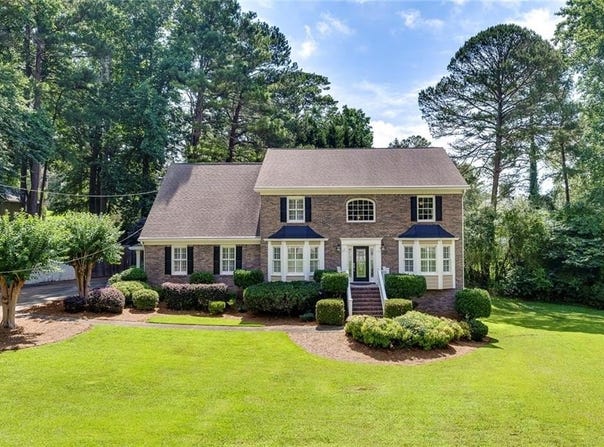 1324 Concord Circle SW, Lilburn, GA 30047