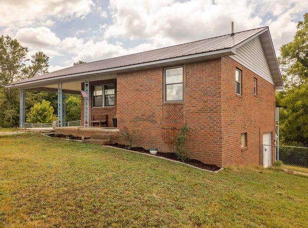 570 MISSOURI AVENUE, Mammoth Spring, AR 72554