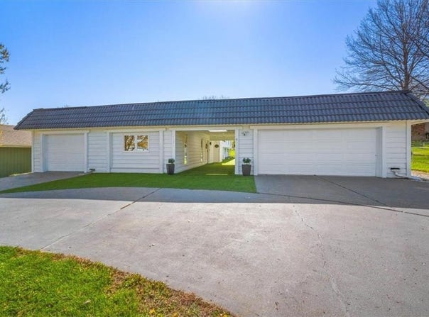 112 Lawrence Avenue, Lawrence, KS 66049