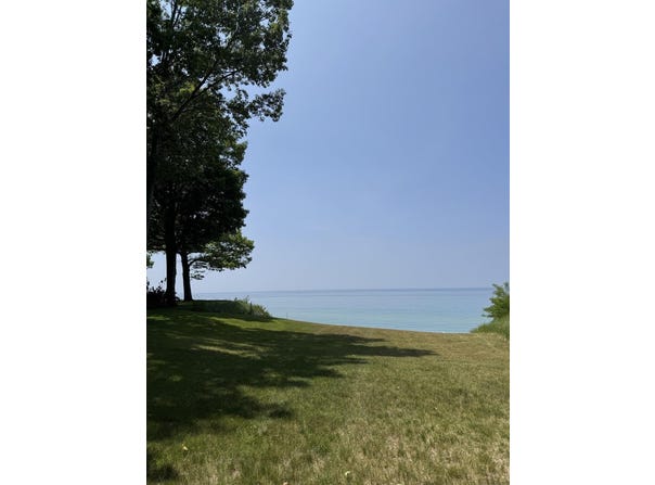 16618 77th Street Street, South Haven, MI 49090
