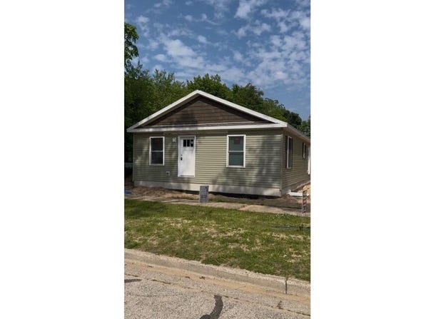 460 Langley Street, Muskegon, MI 49442