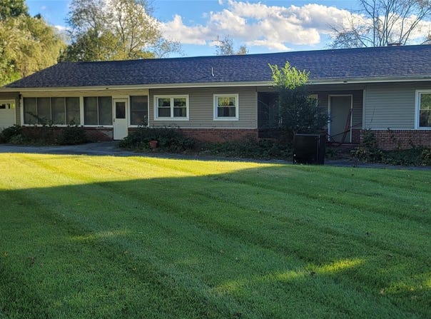 1401 State Route 32, Wallkill, NY 12589