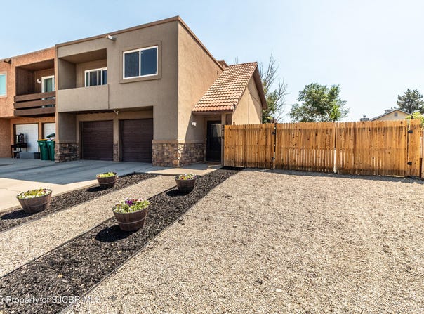 3410 MONTEREY Circle, Farmington, NM 87401