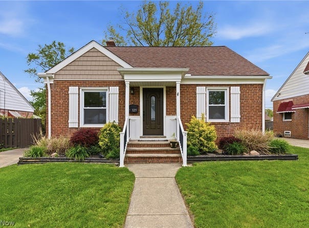 325 E 326th Street, Willowick, OH 44095