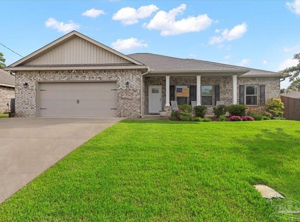 5379 Longhorn Trl, Gulf Breeze, FL 32563