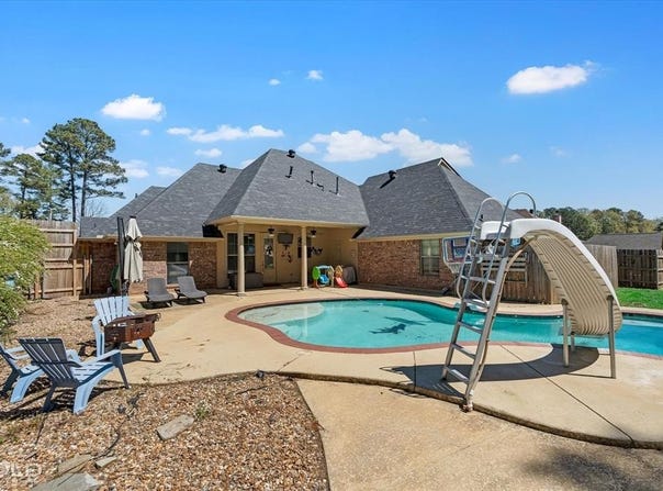 2018 Honeytree Trail, Haughton, LA 71037