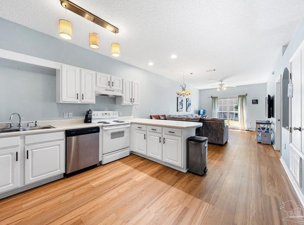 7101 Joy St, Pensacola, FL 32504