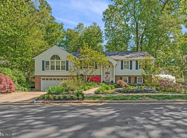 4929 BEXLEY Lane, FAIRFAX, VA 22032