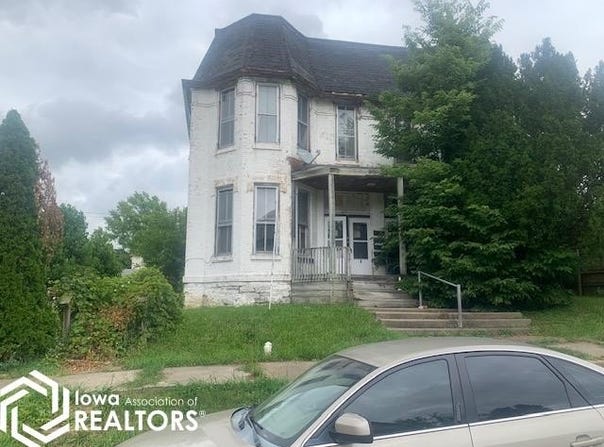 717 Fulton Street, Keokuk, IA 52632