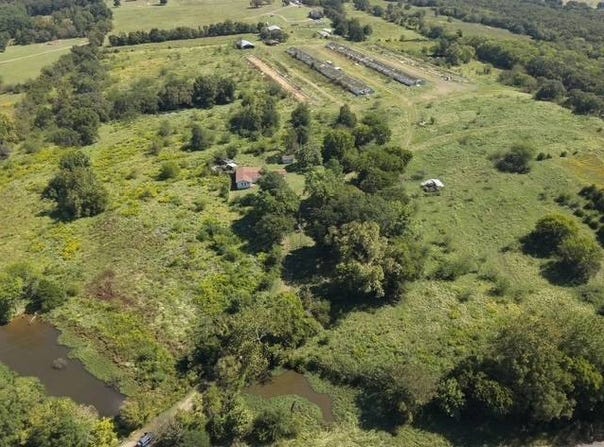 20864 Luton Ln, Howe, OK 74940