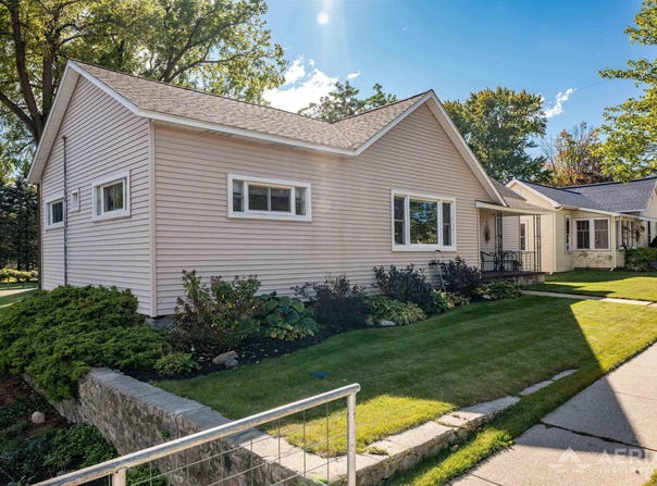 204 Sidney Street, West Branch, MI 48661