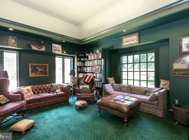 1543 EMBREEVILLE ROAD, UNIONVILLE, PA 19320