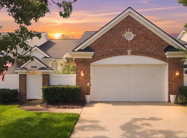 10176 Clarkshire Court, South Lyon, MI 48178