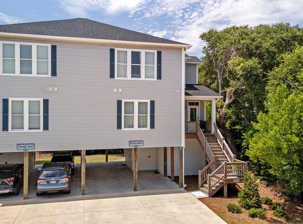 201 W Landing Drive, Emerald Isle, NC 28594