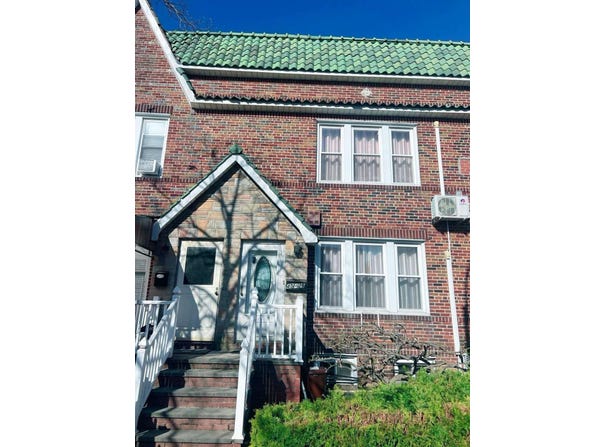 4526 215th Place, Bayside, NY 11361