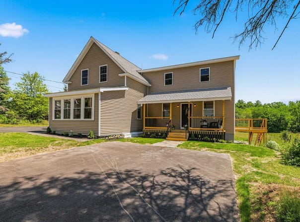 25 Mill Street, Epping, NH 03042