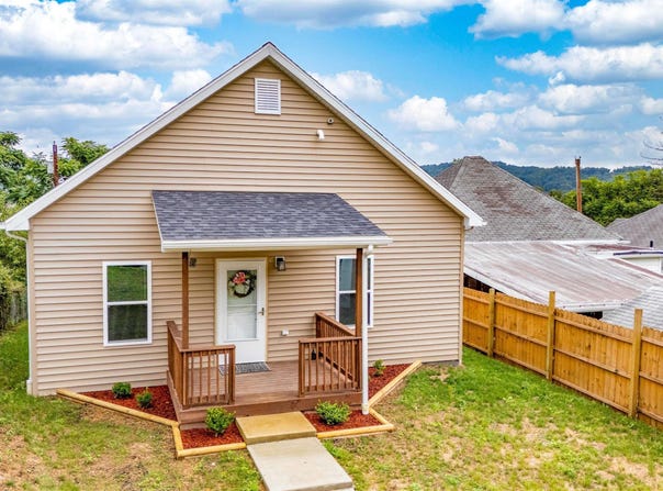 127 Floyd Street, Clarksburg, WV 26301
